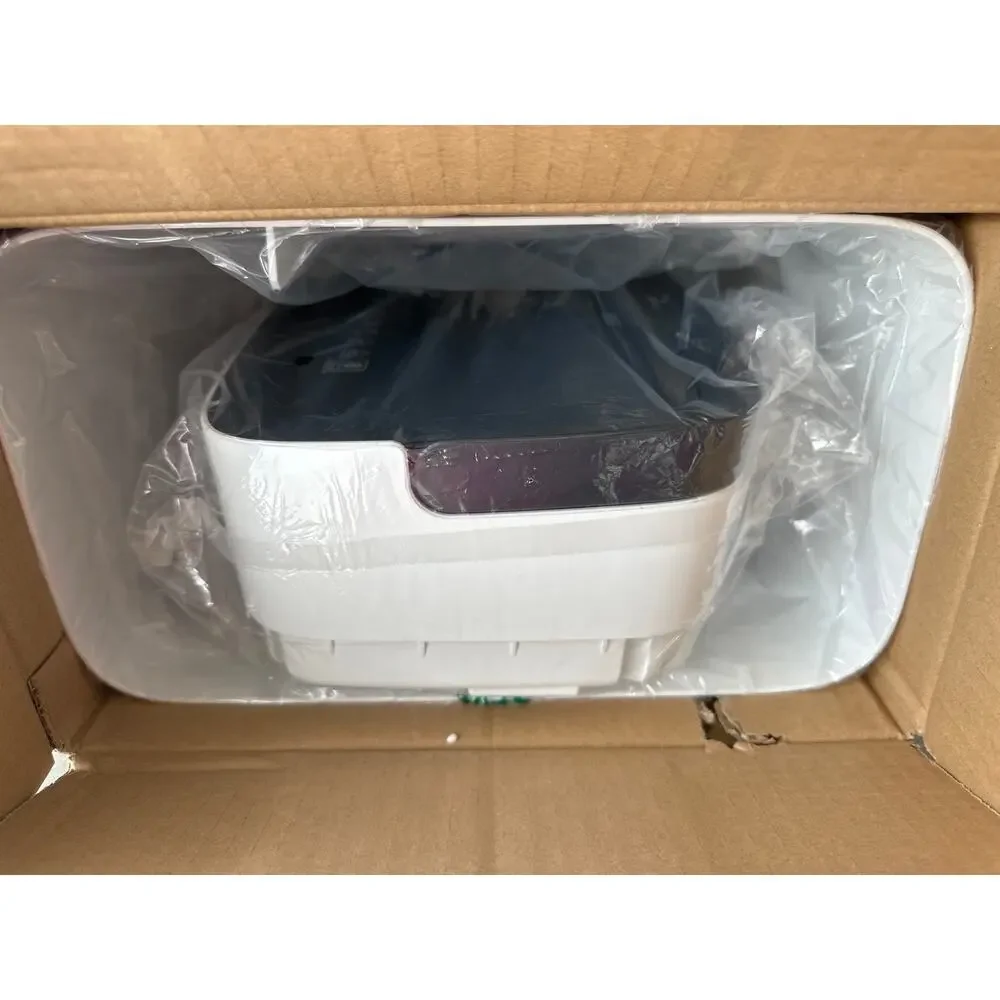 8-Sheet Cross Cut Credit Card Shredder w/ 4 Gal Bin, Small Paper Shredder- White